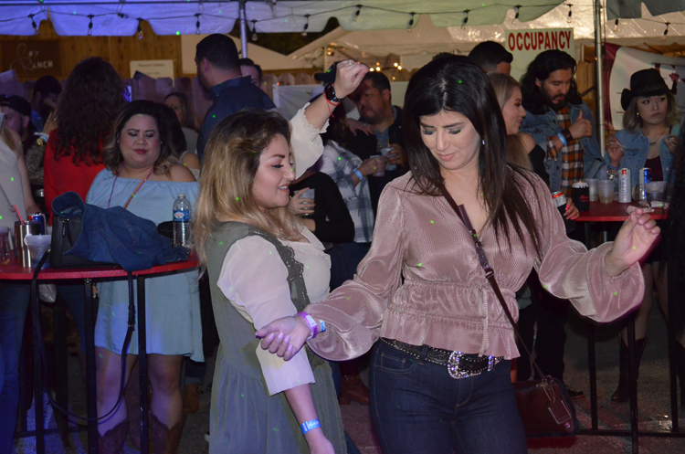 DSC_0221 (2)
